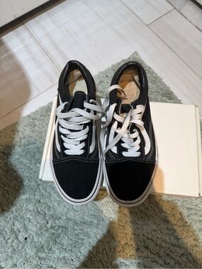 Vans Black and White Kids Sneakers